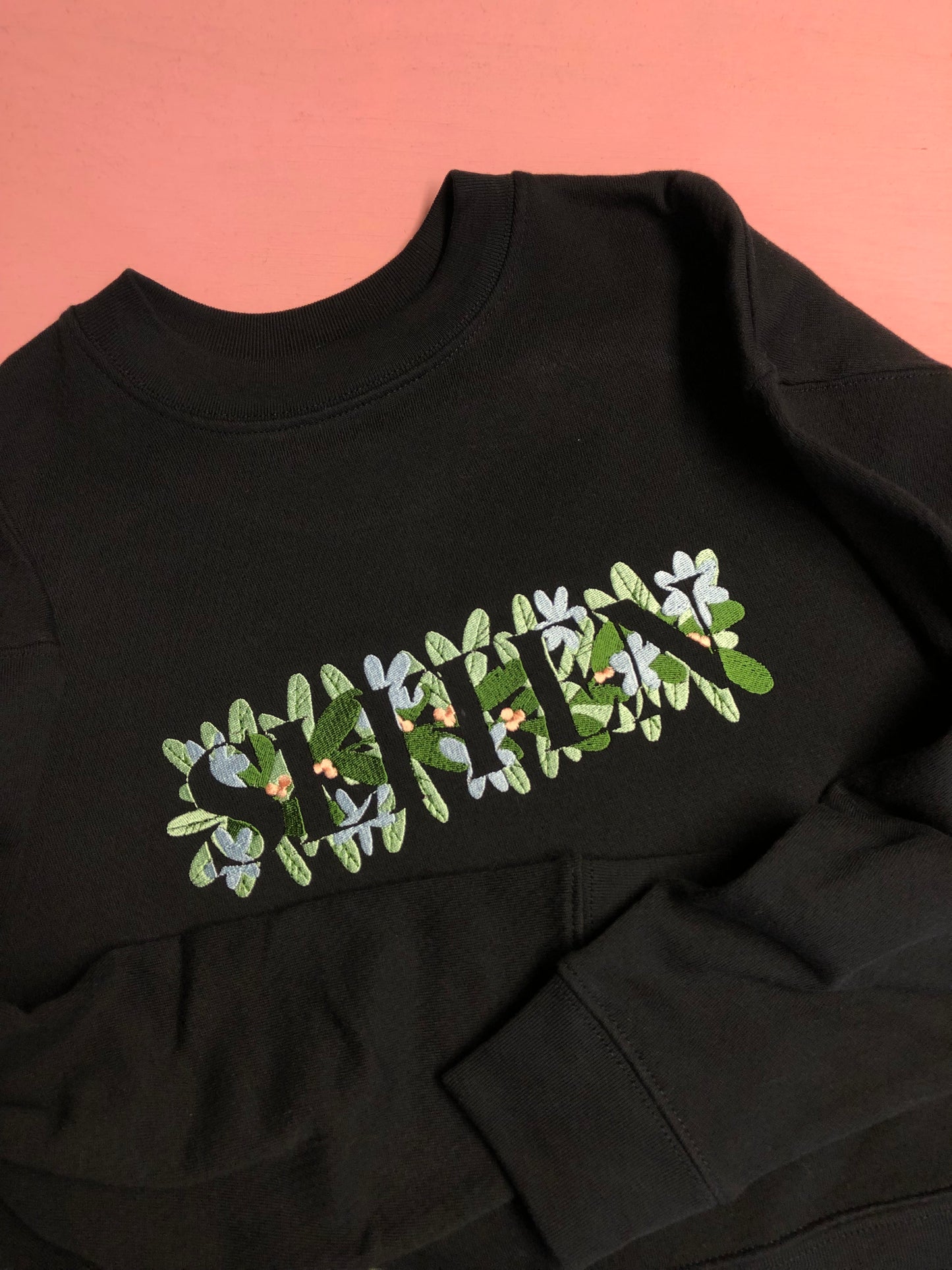 Valgfritt broderi - broderi til genser